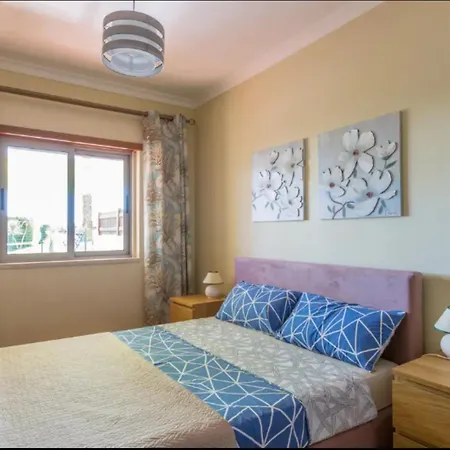 Апартаменты Terrace Pool Garage Dream Flat Албуфейра